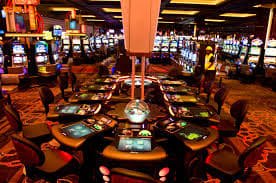 Pengguna nagawins Indonesia mengakses platform sportsbook dan kasino lewat ponsel